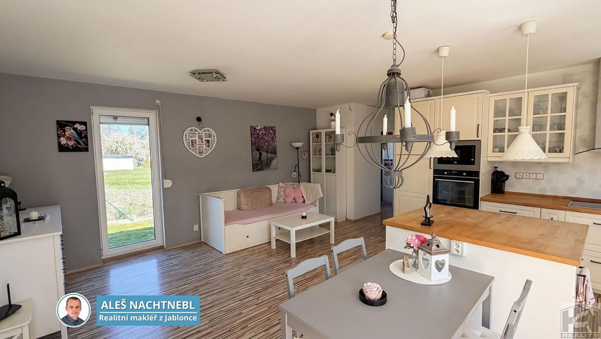Prodej rodinného domu 88 m², pozemek 616 m² – fotografie 4
