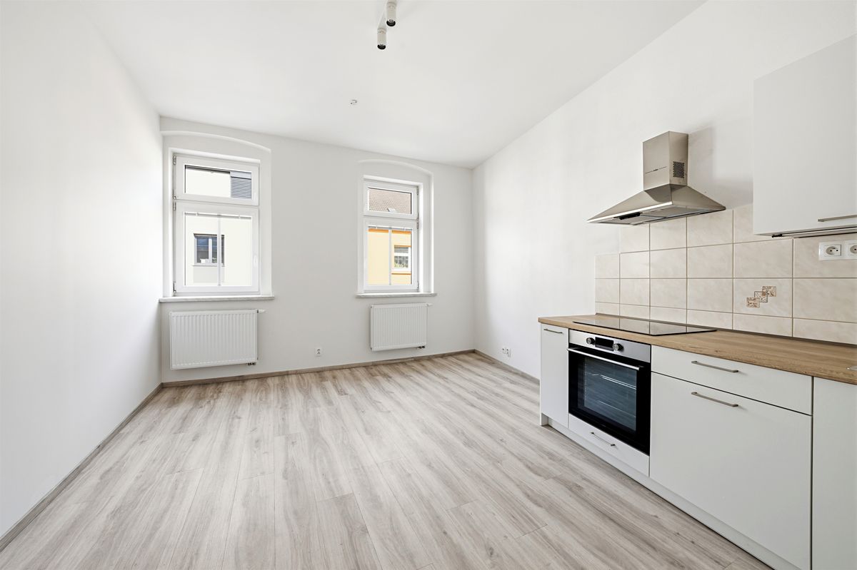 Pronájem bytu 1+1 34 m²