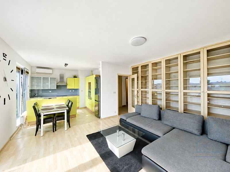 Prodej bytu 4+kk 106 m², Chlebovická, Praha – Letňany