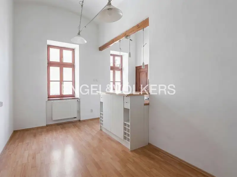Prodej bytu 3+1 112 m², Praha – náhled fotky 3