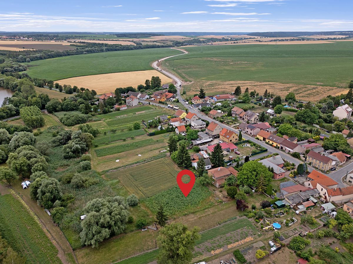 Prodej stavebního pozemku 1191 m² – fotografie 2