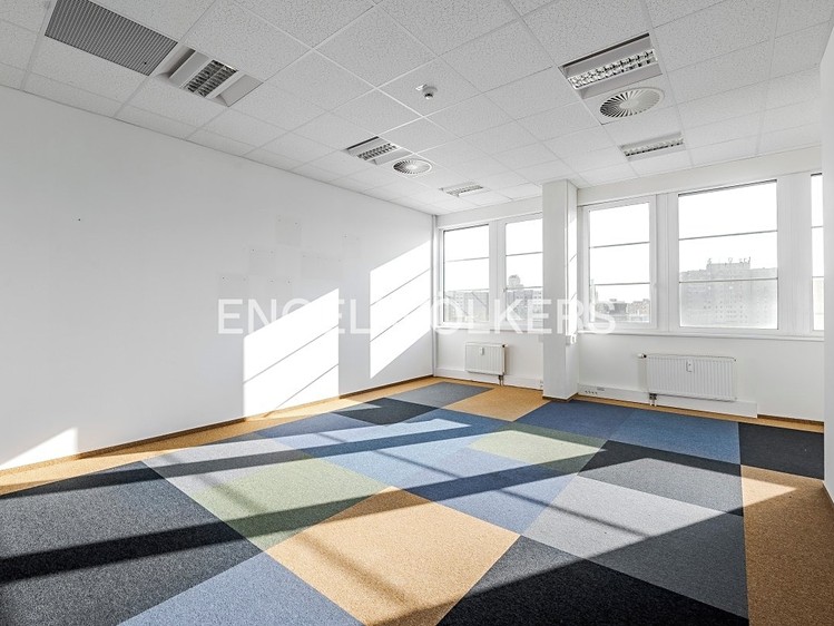 Gewerbefläche zur Miete, 454 m² (5 von 11)
