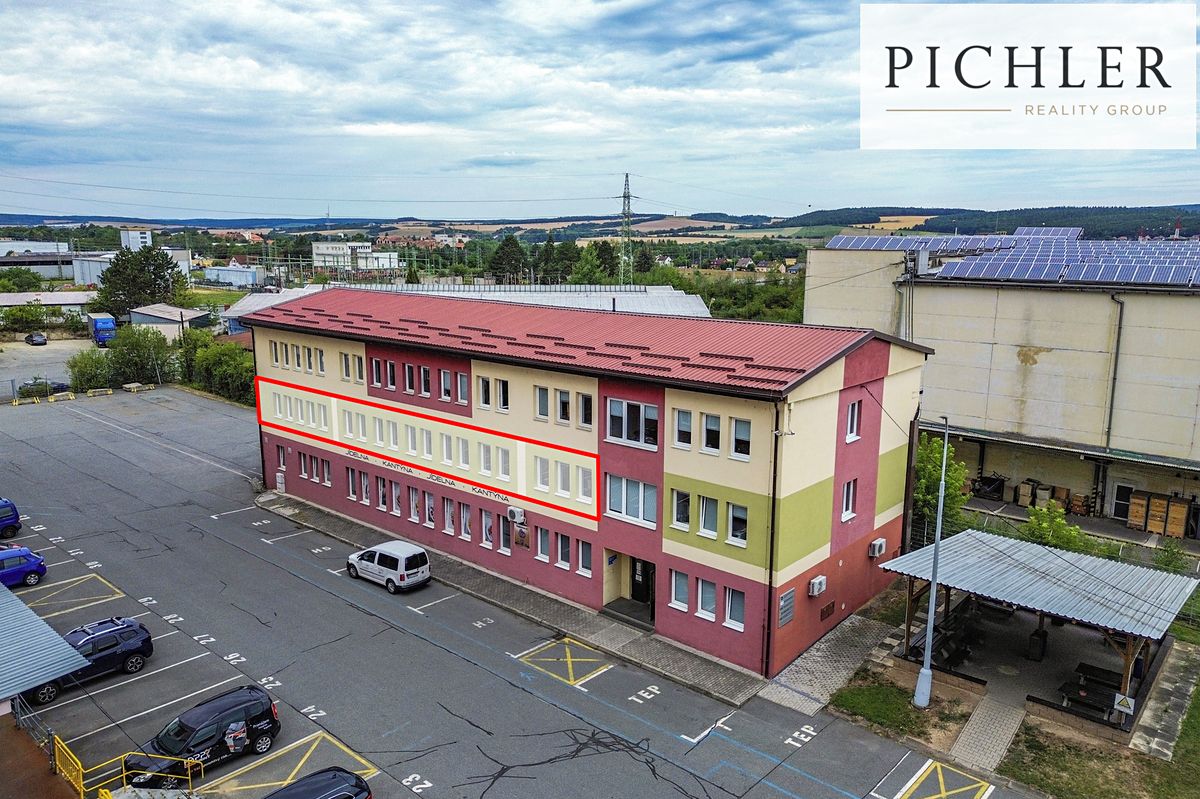Pronájem kanceláře 255 m²