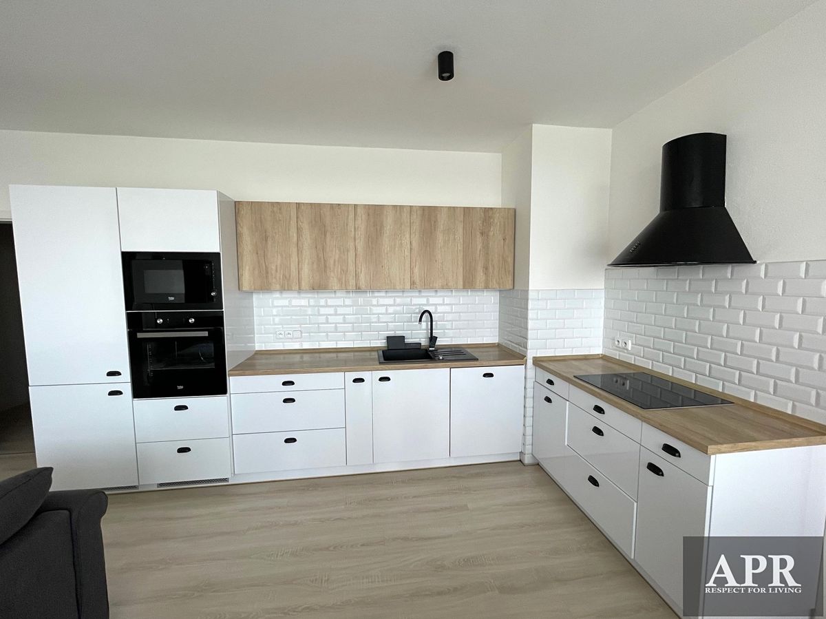 Prodej bytu 4+kk 102 m² – fotografie 2