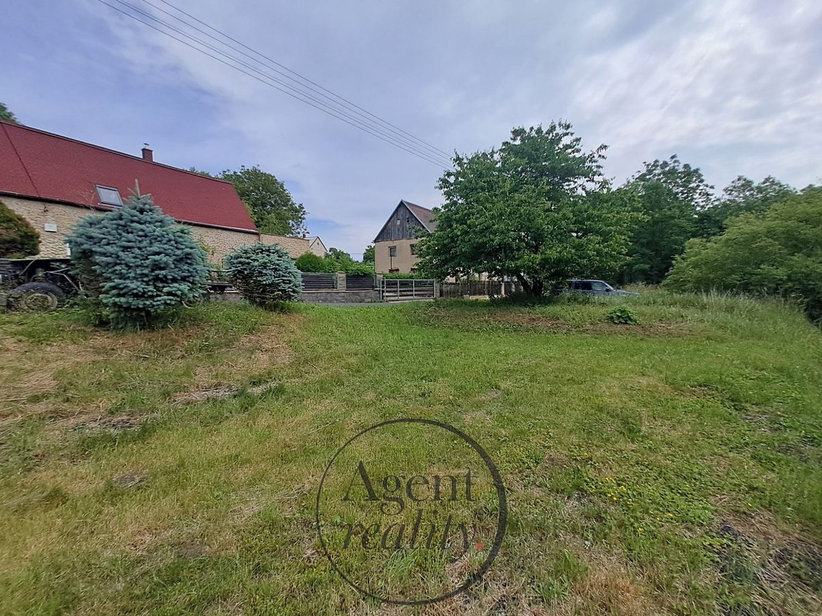 Prodej rodinného domu 117 m², pozemek 1035 m² – fotografie 3