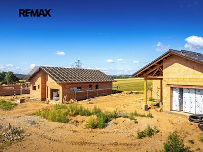 Prodej rodinného domu 174 m², pozemek 851 m²