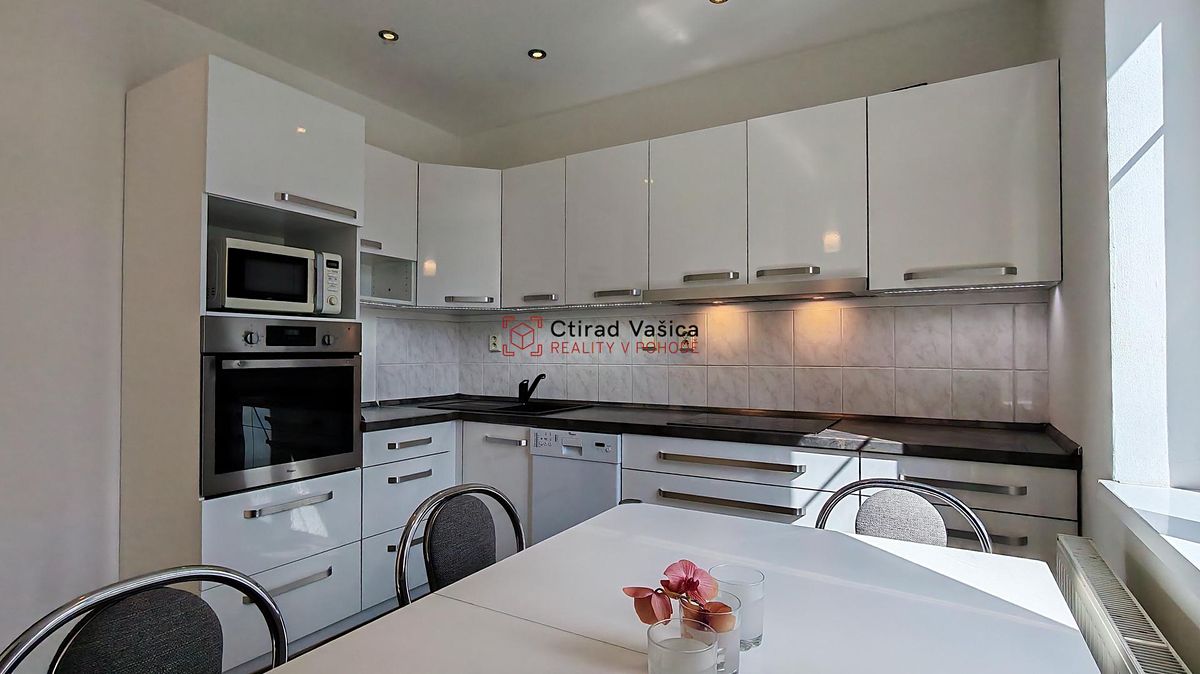 Prodej bytu 2+1 56 m² – fotografie 2