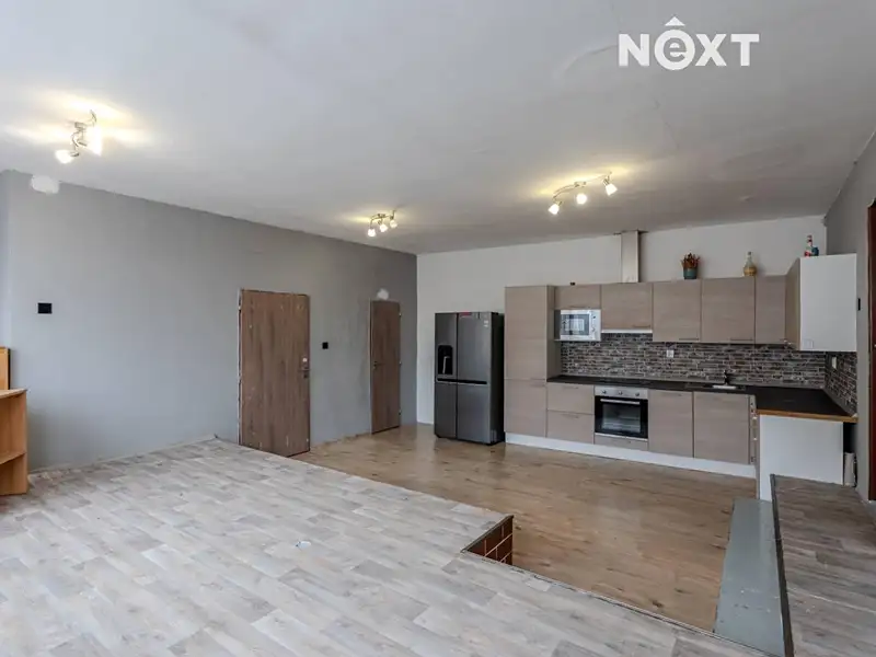 Prodej rodinného domu 313 m², pozemek 606 m², Břeclav – náhled fotky 2
