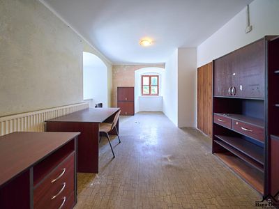 Prodej obchodního prostoru 755 m²