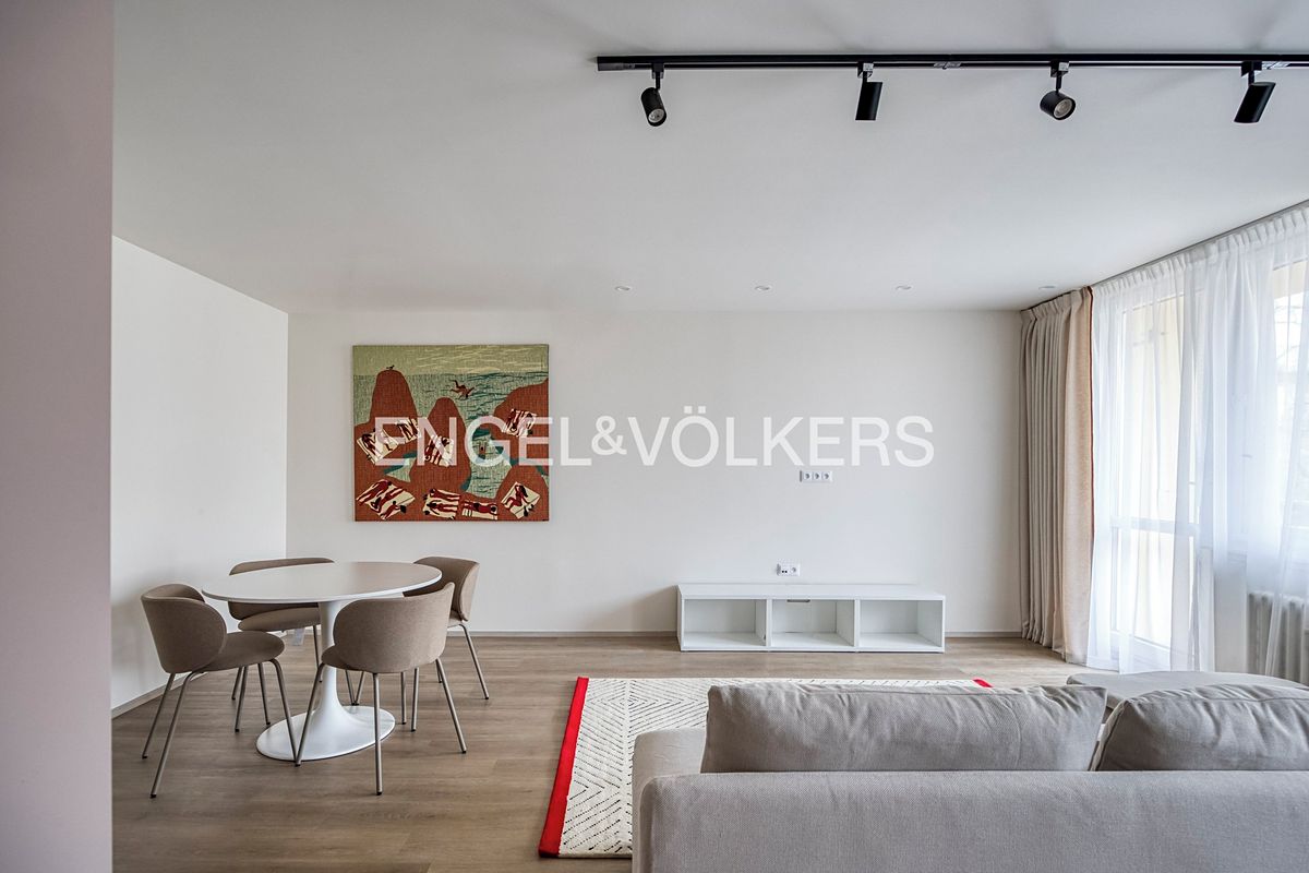 Pronájem bytu 2+kk 62 m² – fotografie 4