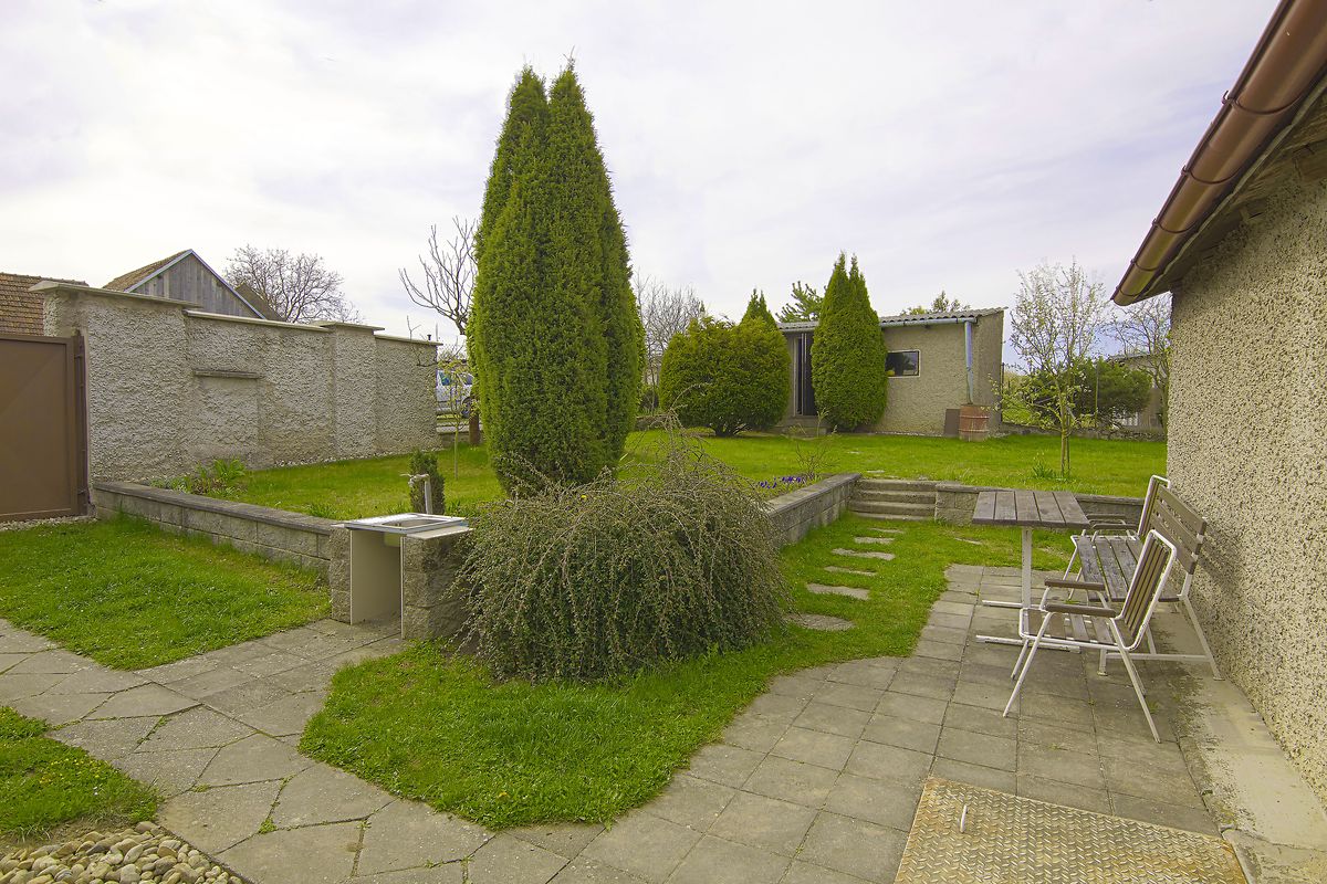 Pronájem rodinného domu 80 m², pozemek 538 m² – fotografie 2