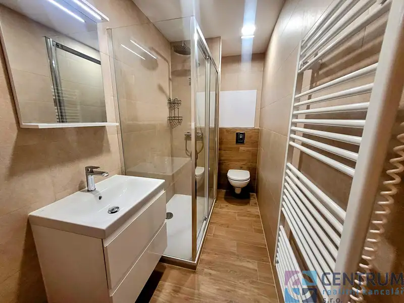 Pronájem bytu 2+kk 44 m², Jablonec nad Nisou – náhled fotky 3