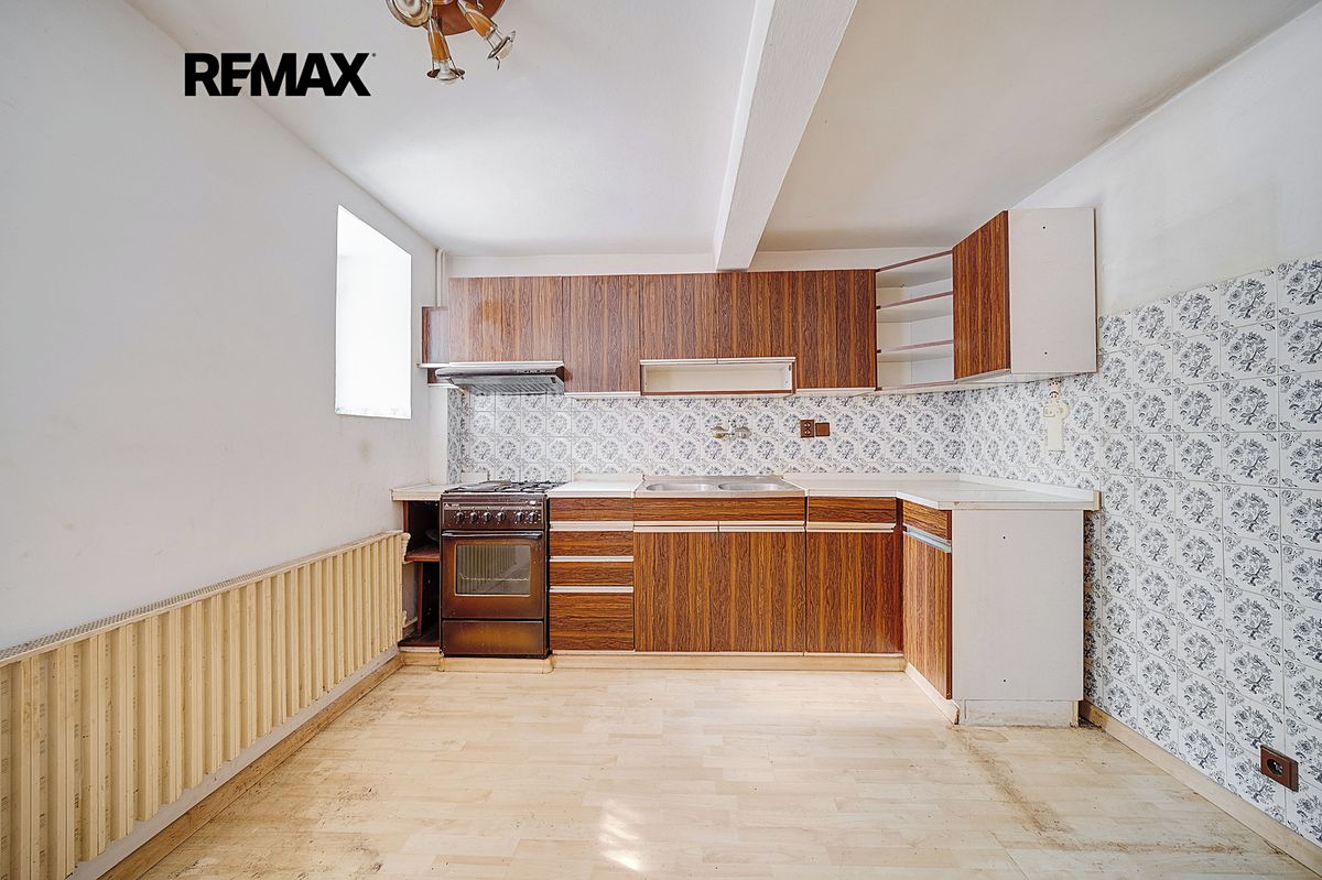 Prodej rodinného domu 100 m², pozemek 74 m² – fotografie 3
