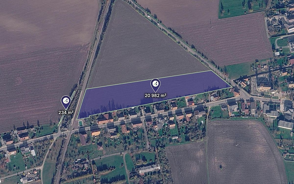 Prodej pole 67997 m²