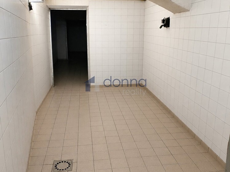Pronájem komerčního prostoru, 220 m² (5 z 5)
