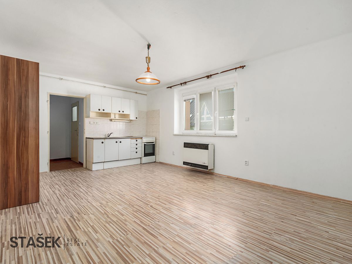 Prodej bytu 1+kk 32 m² – fotografie 2