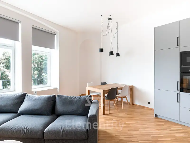 Pronájem bytu 2+kk 76 m², Hradec Králové – náhled fotky 2