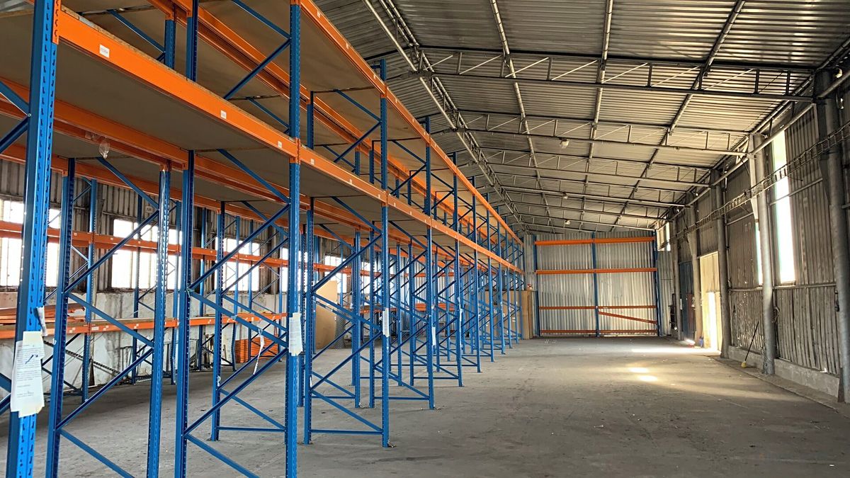 Pronájem skladového prostoru 236 m² – fotografie 2