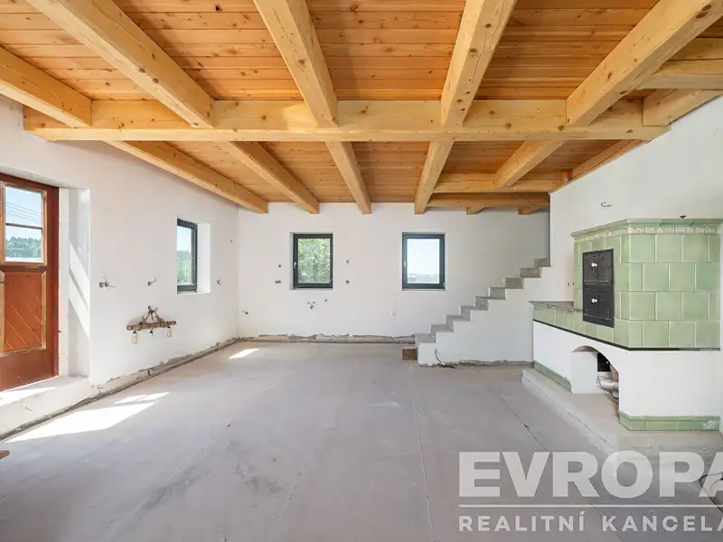 Prodej rodinného domu 300 m², pozemek 1050 m², Příkrý – náhled fotky 2