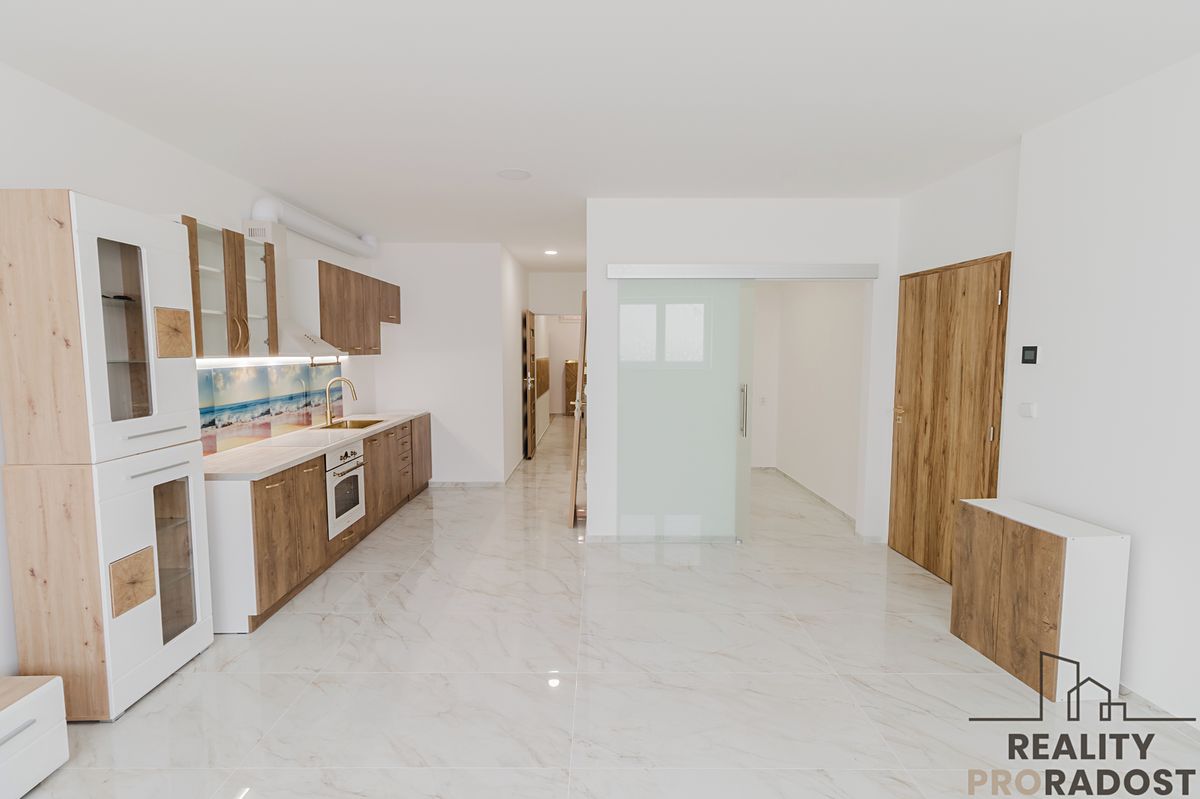 Pronájem bytu 2+kk 60 m²