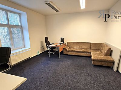 Pronájem kanceláře 87 m²