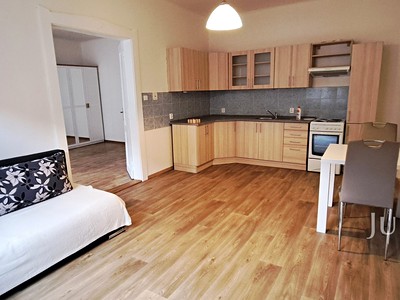 Pronájem bytu 2+kk 59 m²