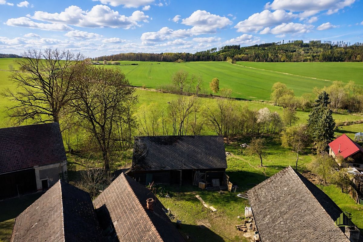 Prodej stavebního pozemku 4033 m²