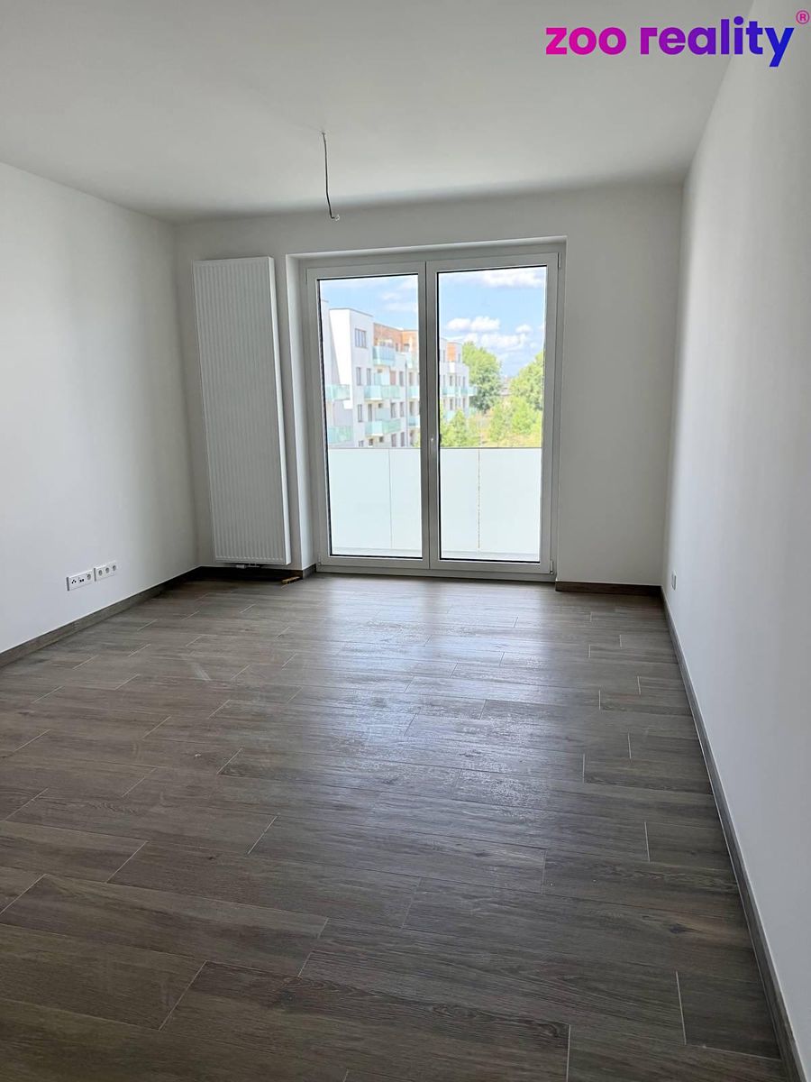 Pronájem bytu 1+kk 33 m²