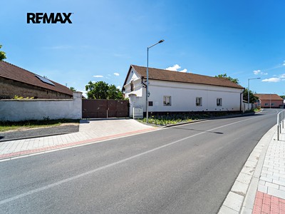 Prodej  rodinného domu 140 m², pozemek 2 563 m²