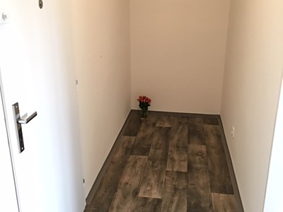 Prodej bytu 2+1, 45 m² (2 z 12)