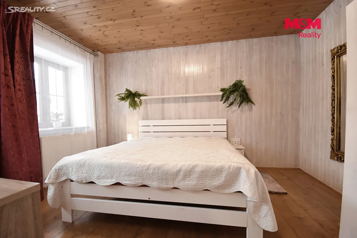 Prodej rodinného domu 320 m², pozemek 2079 m² - More