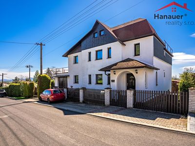 Prodej rodinného domu 100 m², pozemek 1415 m²