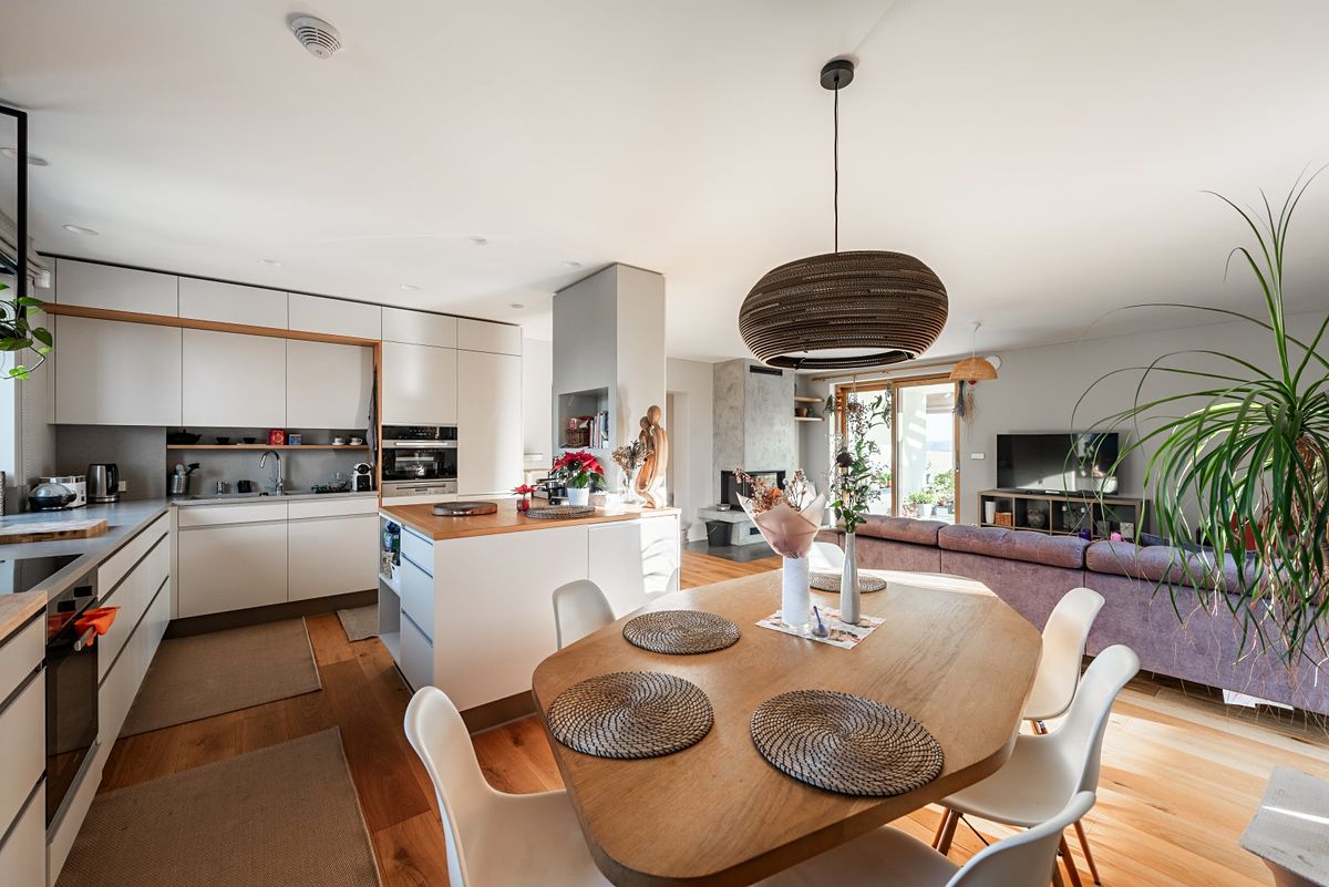 Prodej rodinného domu 336 m², pozemek 1240 m² – fotografie 5
