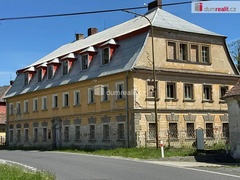 Prodej ubytovacího zařízení 11489 m², Cvikov – náhled fotky 1