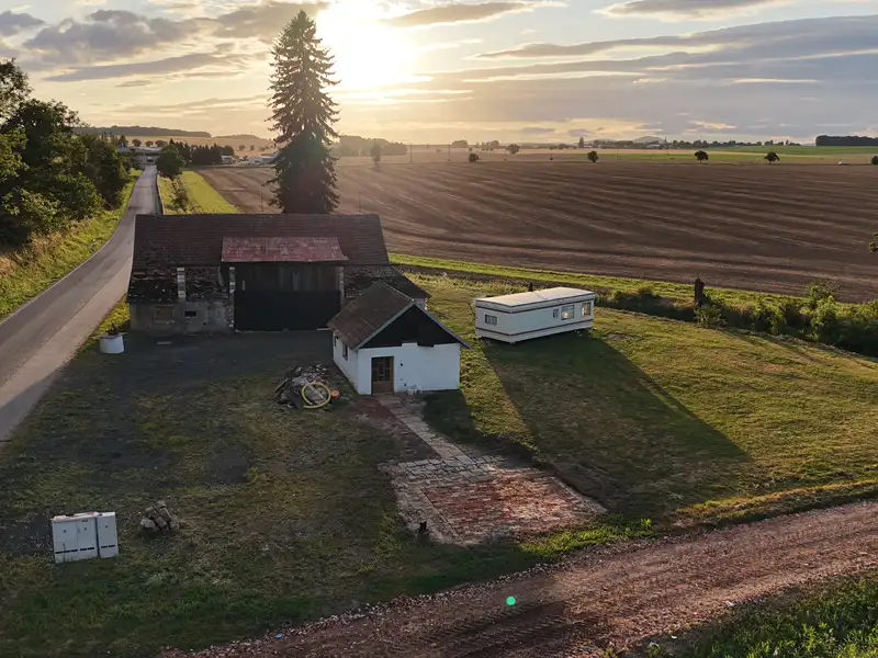 Prodej zemědělské usedlosti 250 m², pozemek 2795 m², Slatiny – náhled fotky 1