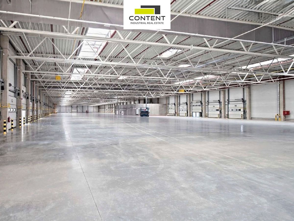 Pronájem skladového prostoru 10000 m²