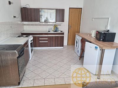 Pronájem rodinného domu 85 m², pozemek 380 m²