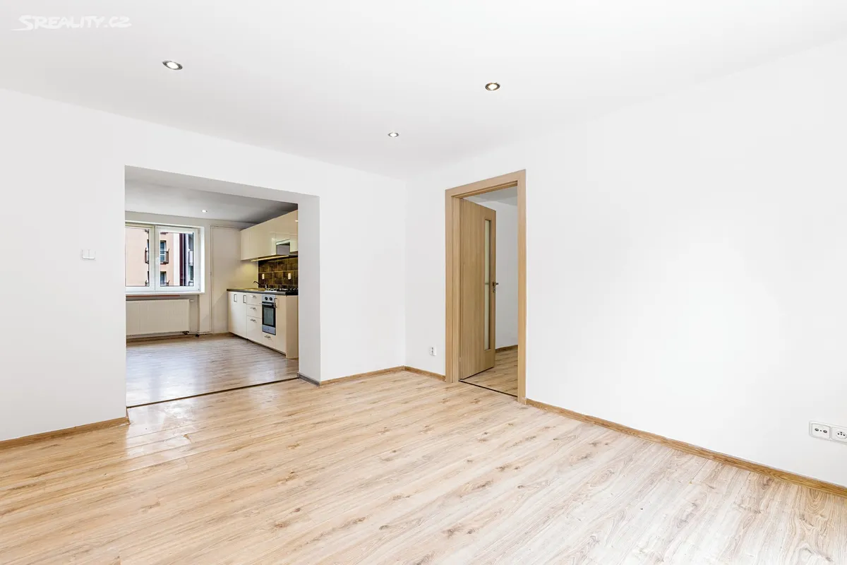 Pronájem bytu 2+1 50 m², Ostrava