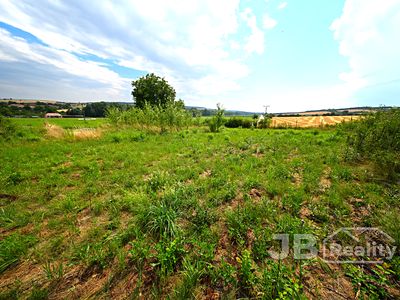 Prodej stavebního pozemku 2249 m²