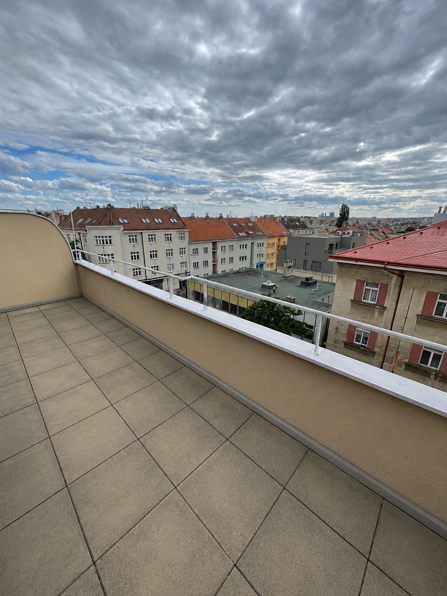 Pronájem bytu 2+kk 40 m²