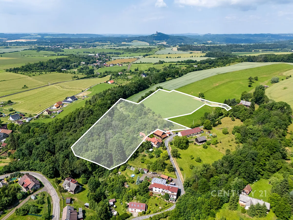 Prodej pozemku 11026 m²