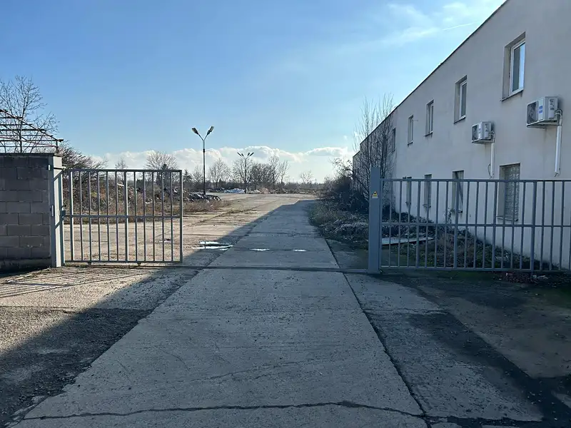 Pronájem výrobní haly, prostoru 150 m², Lovosice – náhled fotky 3