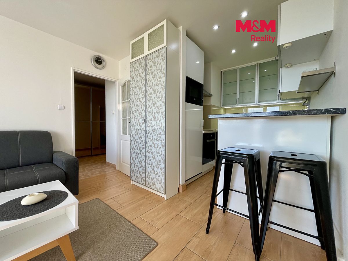 Pronájem bytu 2+kk 37 m²