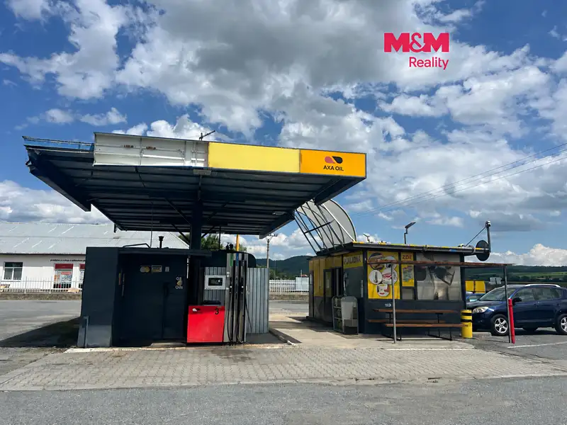 Pronájem komerčního pozemku 2500 m², Bělkovice-Lašťany – náhled fotky 1