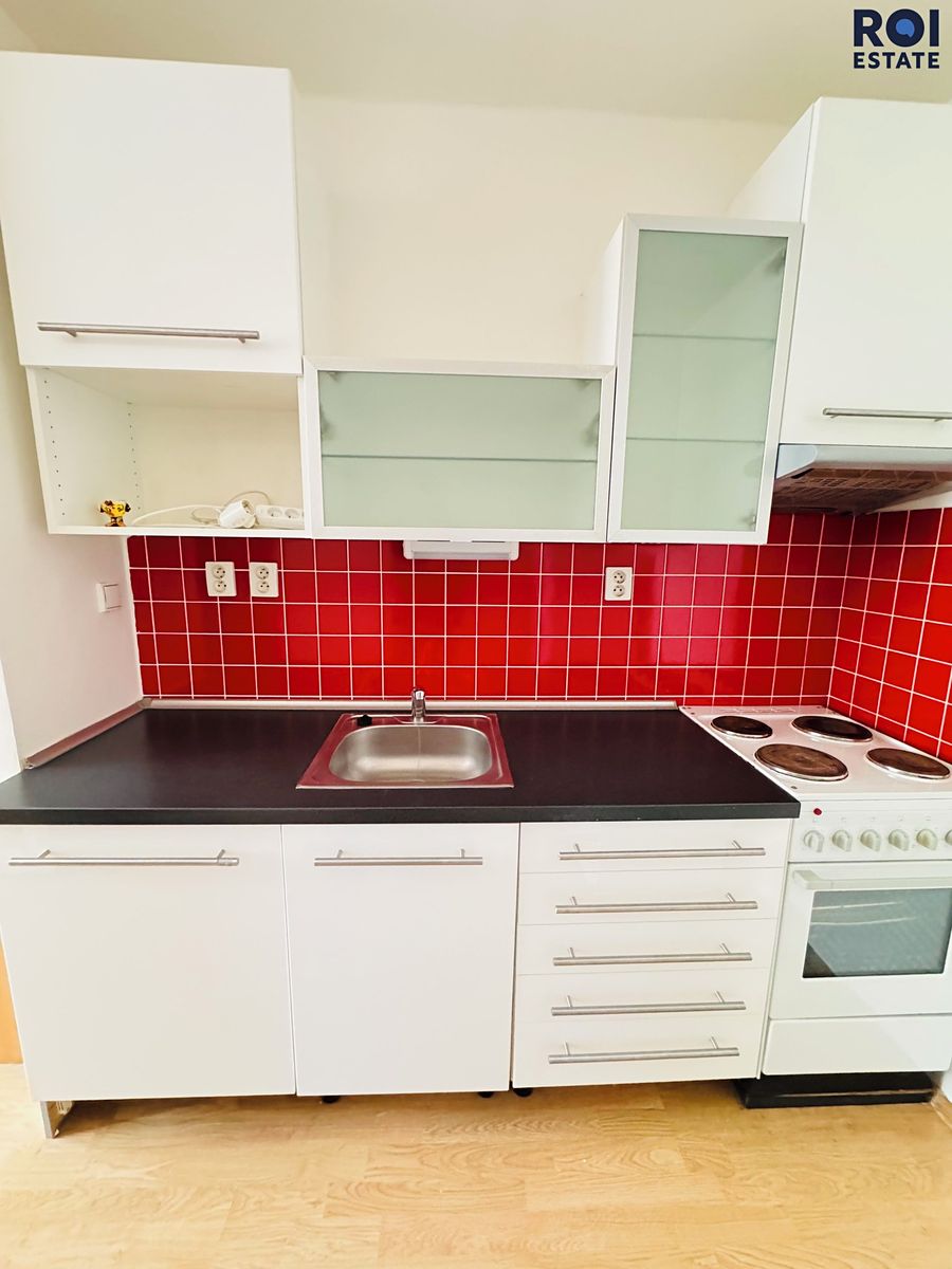 Pronájem bytu 1+kk 35 m²
