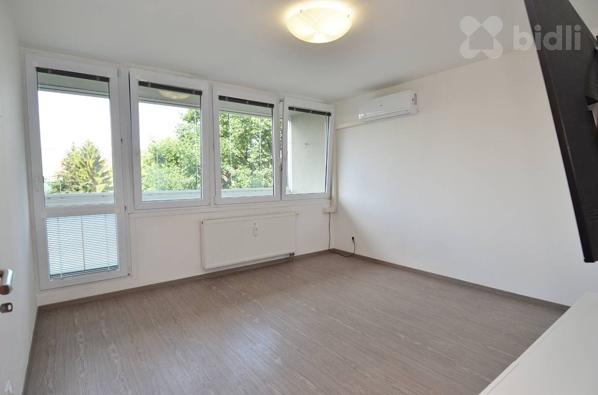 Pronájem bytu 2+kk 47 m²