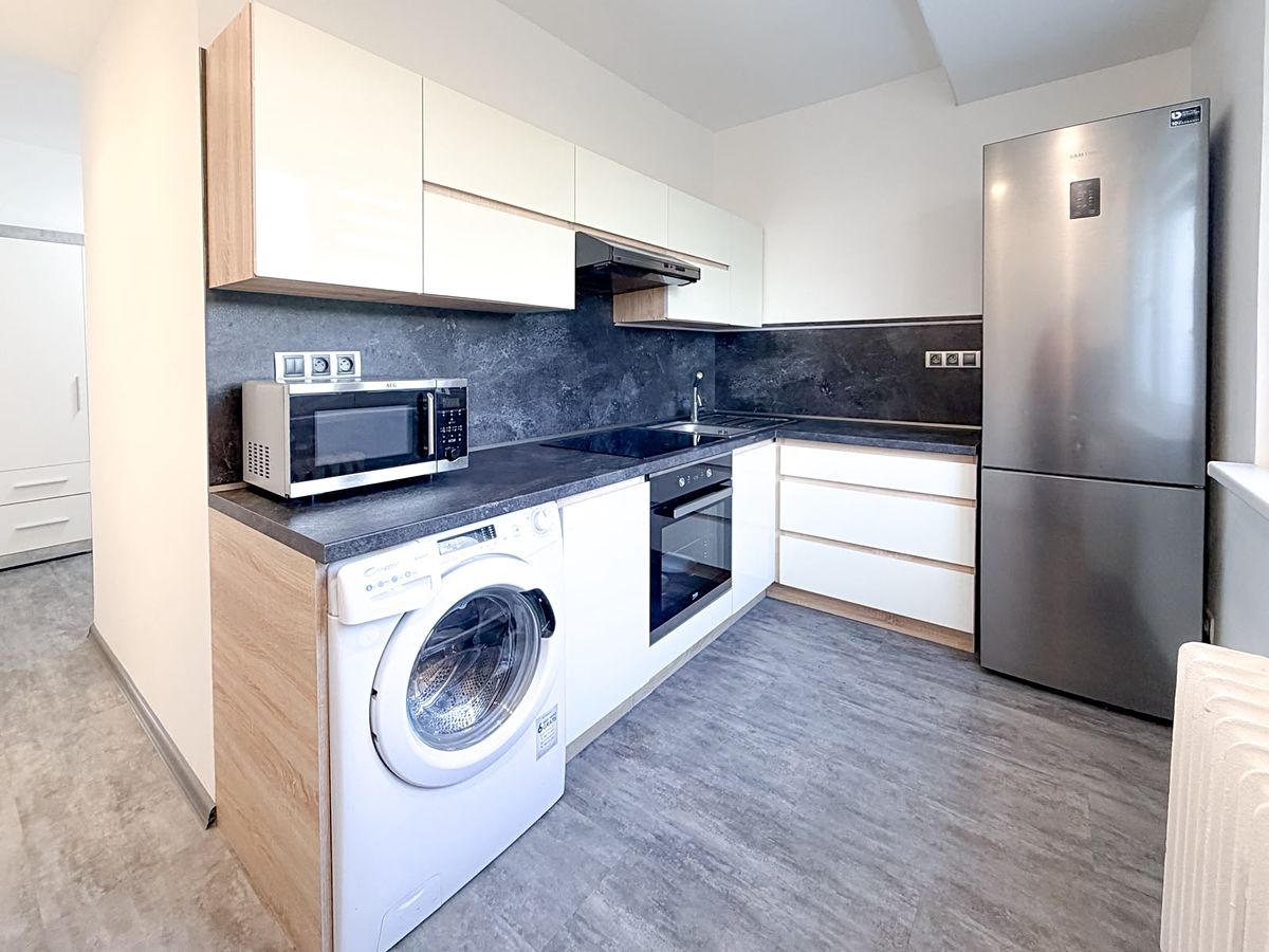 Pronájem bytu 2+1 54 m² – fotografie 5