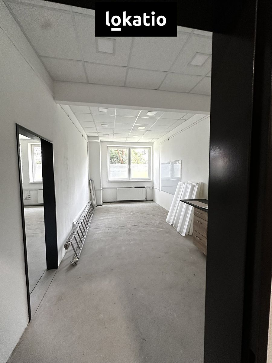 Pronájem skladového prostoru 618 m² – fotografie 3
