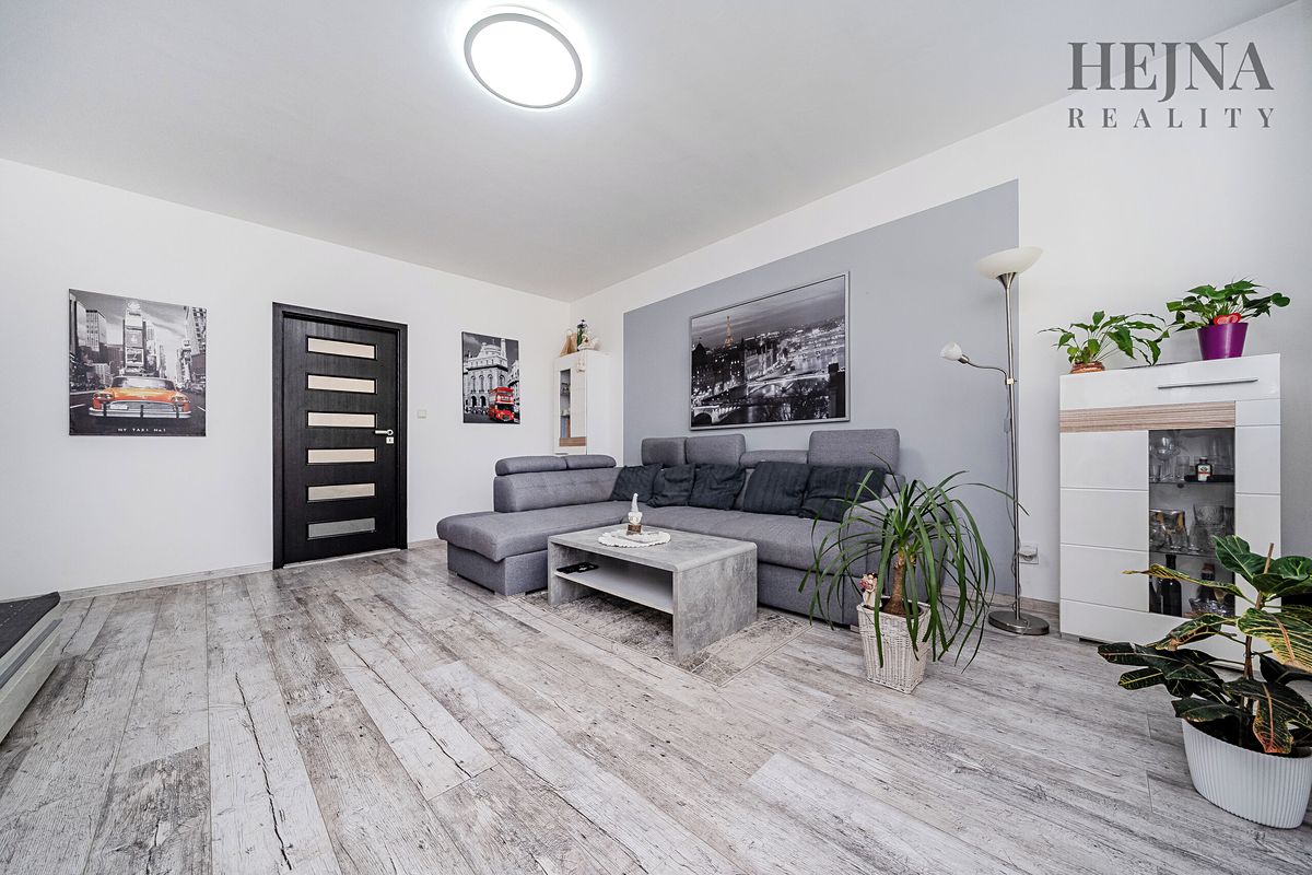 Prodej bytu 4+1 82 m² – fotografie 3