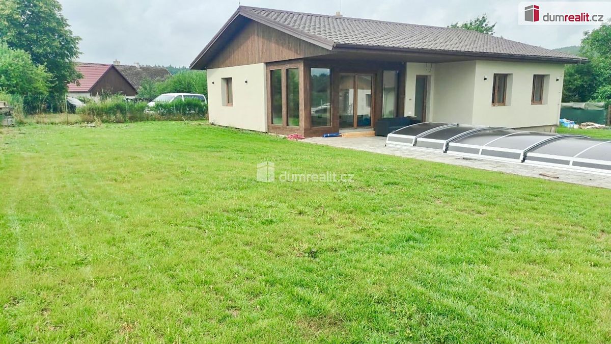Prodej rodinného domu 120 m², pozemek 1407 m²